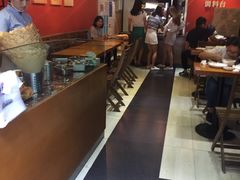 大堂-煎饼道·新鲜现做(桐梓林店)