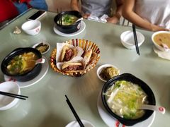 -闫家驴肉老店(华电一校店)