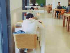 -厦门市图书馆(集美新城馆区)