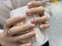 -爱纶美·美甲美睫半永久