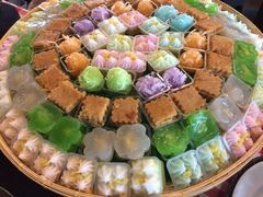 -彩虹云霄酒店76&78层国际自助餐