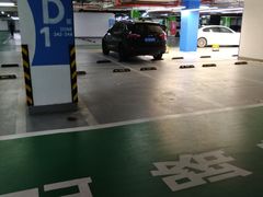 -长泰广场·地下停车库