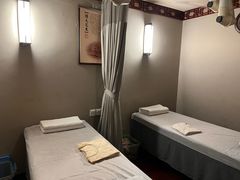-裕和堂中医推拿艾灸(太古汇臻品店)