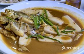 Yellow Croaker with Rice Cake