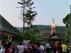 -勐巴拉娜西大剧院