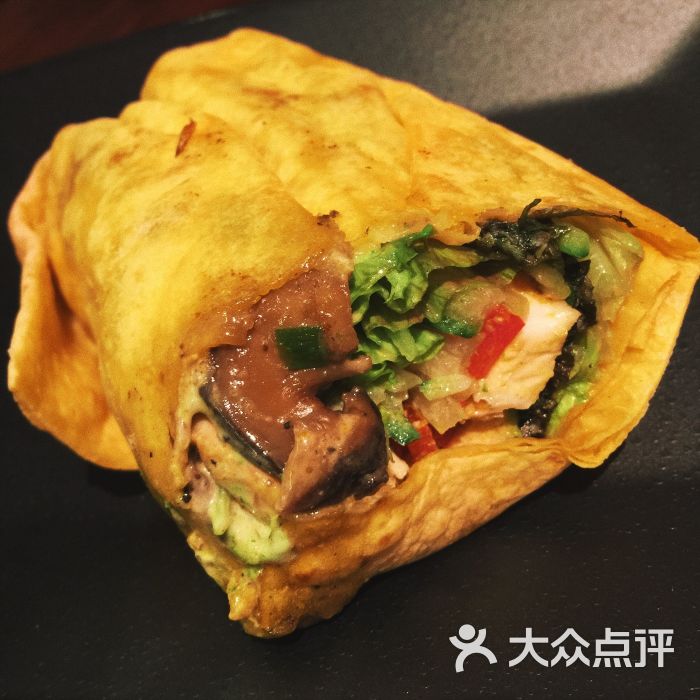 泰式红咖喱鸡肉卷