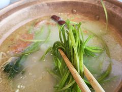 -阿婆情腊排骨火锅(金虹路店)