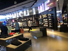 -NIKE品牌体验店(金源新燕莎店)