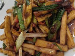 -渝悦情·新派川菜(建国门店)