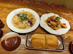 满族美食之锅出溜-那家老院子(云峰街店)