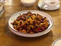 -爱啤精酿·民谣酒馆(滨江店)