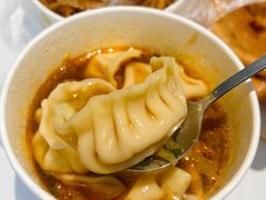 手工水饺&nbsp;猪肉大葱韭菜鸡蛋强推！-糯米包油条(武汉大学店)