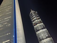 -陆家嘴空中步行连廊