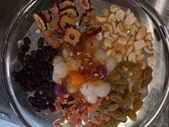 桂华冰粉-红九格老火锅(三峡广场店)