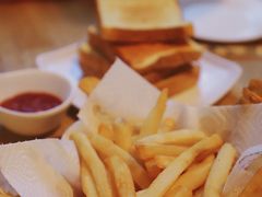 传统薯条-鬼味烤翅(南锣鼓巷店)