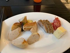 -圣丰索菲特·2 On 988 Café 自助餐厅