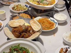 -小菜园新徽菜(南京秦淮龙蟠汇店)