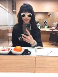 -CARR SALON