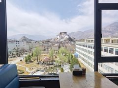 -平措康桑·和牛自助观景餐厅(布达拉宫店)