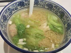 鲜虾馄饨面-香港威特瑞茶餐厅(小白楼音乐厅店)