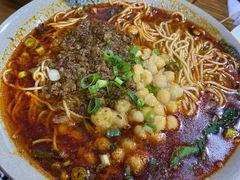 豌杂小面-丁丁猫重庆小面(徐州路店)