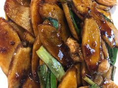 -品悦酒店(三林古镇店)