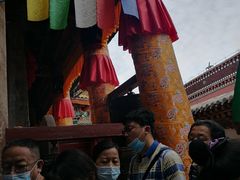 -塔尔寺游客服务中心