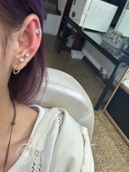 -冰岛刺青·手工耳饰品售卖·专业纹身