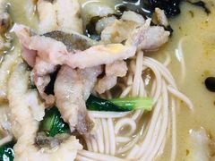 -明呈黄鱼面馆(斜土路店)