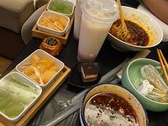 -金色印象·4K影院式足体养生(杨家坪西郊店)