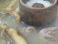 -朴小妹人参鸡汤火锅(长白山万达店)