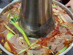 -撒拉人家.酸菜牦牛肉火锅