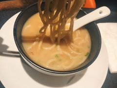 胶东炝锅面-鲁采LU STYLE(新天地店)