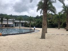 -腾冲洞山温泉村