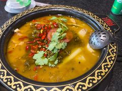 酸菜鸡-符缸酸菜鸡(华阳店)