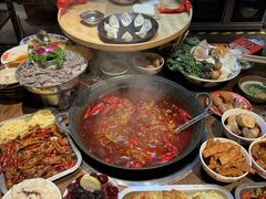 -萍姐火锅·公路夜市(武汉首店)