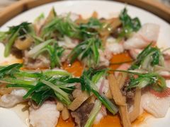 萝卜干牛肉蒸鱼-炳胜私厨(万象前海店)