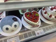 -花花卷卷·鲜食蛋糕(静安久光百货店)