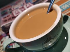 招牌香滑奶茶-大头力茶餐厅(花都融创茂店)