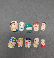 -小乐化妆美甲半永久培训学校