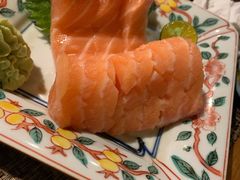 挪威三文鱼-半藏居酒屋(香港花园店)