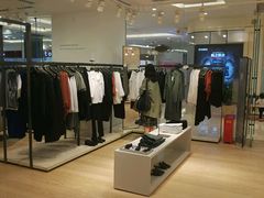 -COS(月星环球港店)