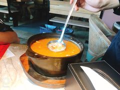 -沪小胖小龙虾(淮海中路旗舰店)