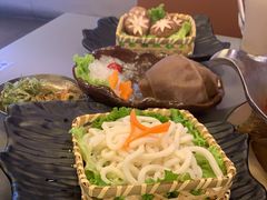 -湊湊火锅·茶憩(南京万象天地店)