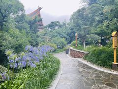 -七彩云南古滇温泉山庄