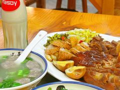 -明姨仔潮汕美食·碳炉猪脚·汕尾牛腩饭·起片鸡煲(起义路店)