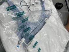 -福奈特洗衣·洗鞋·奢侈品护理(虬江路店)