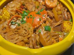 -多嘴超级肉蟹煲(杉杉国潮主题店)