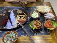 -乖嬢嬢重庆老火锅(南联店)