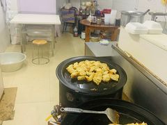 -黄阿姨锅贴大王(万航渡路店)